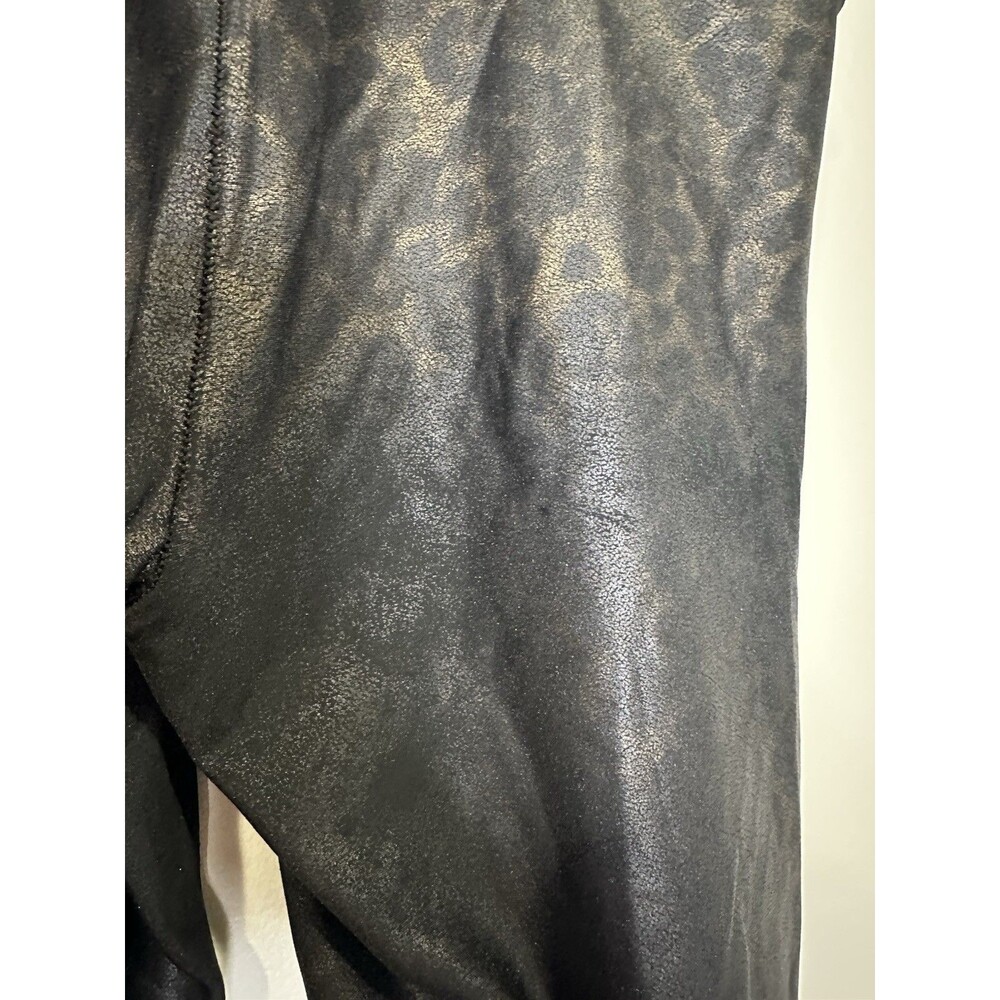 Spanx Bike Shorts Women's Size‎ S Metallic Cheetah Print Athleisure Gym exercise - Picture 7 of 9